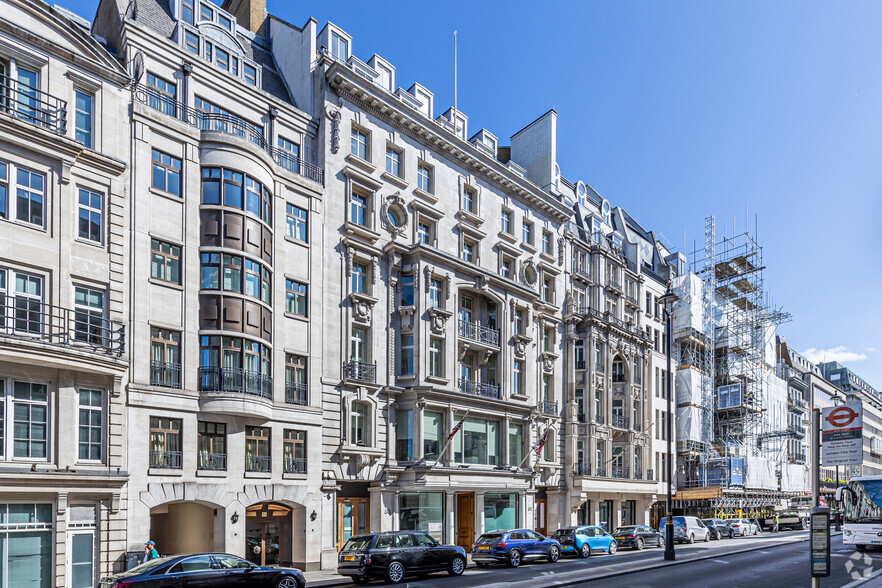 50 Pall Mall, London for lease - Primary Photo - Image 1 of 12