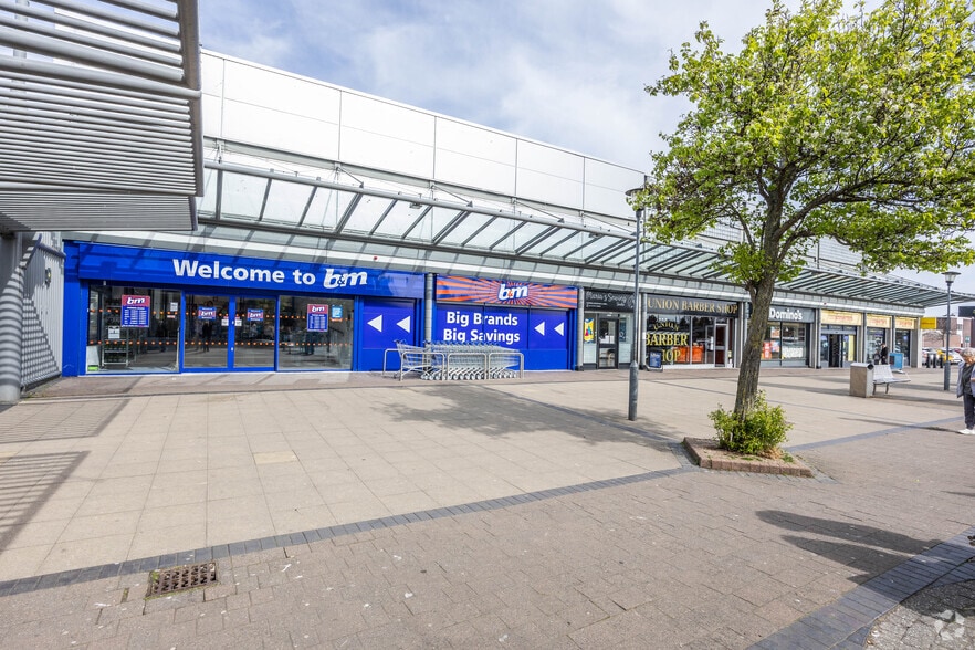 1-27 Viking Prec, Jarrow for sale - Primary Photo - Image 1 of 1