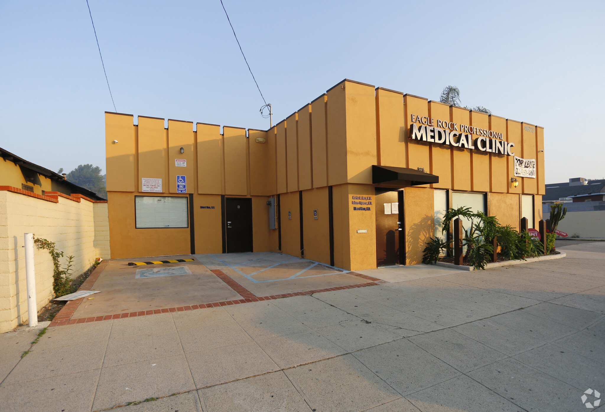 4621-4623 Eagle Rock Blvd, Los Angeles, CA for sale Building Photo- Image 1 of 1