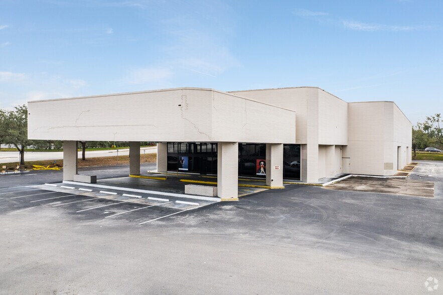 451 E Altamonte Dr, Altamonte Springs, FL for sale - Primary Photo - Image 1 of 1