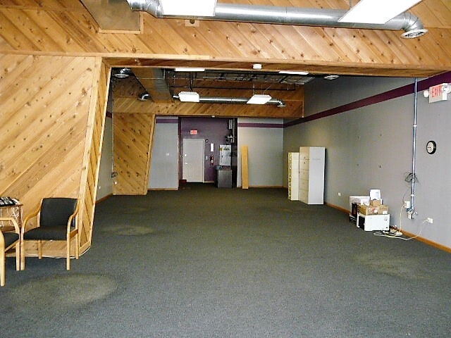 145-153 Sayton Rd, Fox Lake, IL for lease - Building Photo - Image 3 of 11
