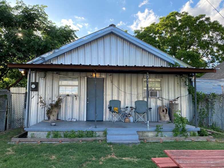 2911 Dawson St, Dallas, TX for sale - Building Photo - Image 2 of 5