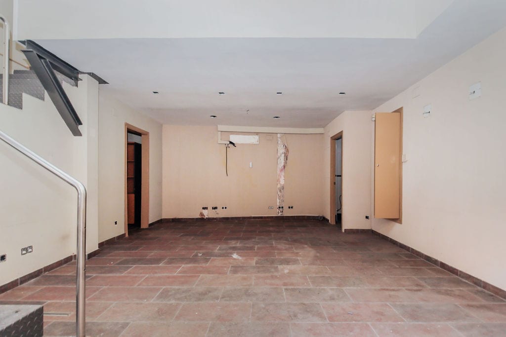 Tarragona, TAR 43003 -  -  - Interior Photo - Image 1 of 10