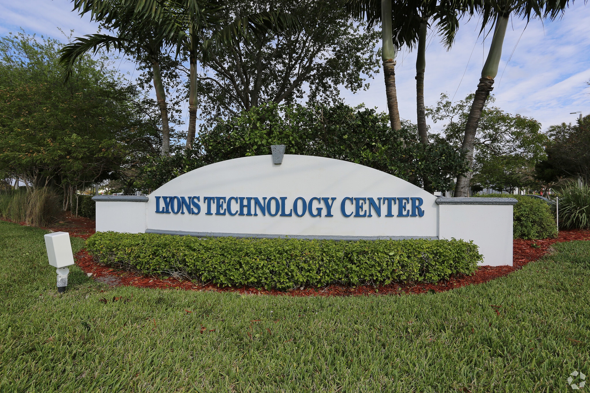 4611 Johnson Rd, Coconut Creek, FL for lease Building Photo- Image 1 of 2