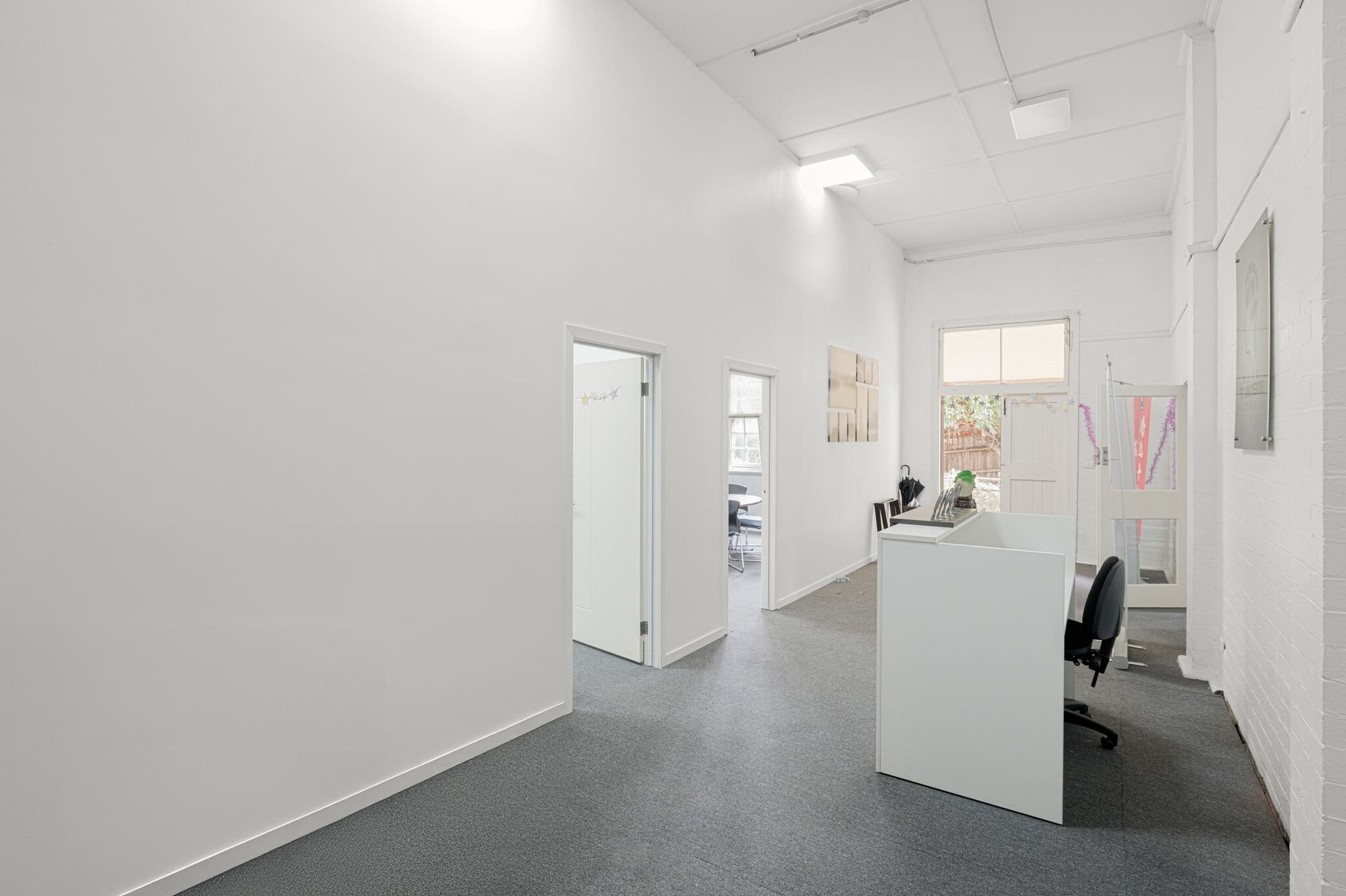 4-6 Clarence St, Malvern East for lease Interior Photo- Image 1 of 5