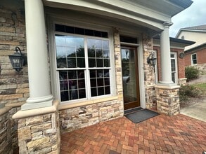 514 W Maple St, Cumming, GA for lease Interior Photo- Image 2 of 25