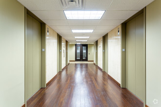 124 W Capitol Ave, Little Rock, AR for lease Interior Photo- Image 2 of 5