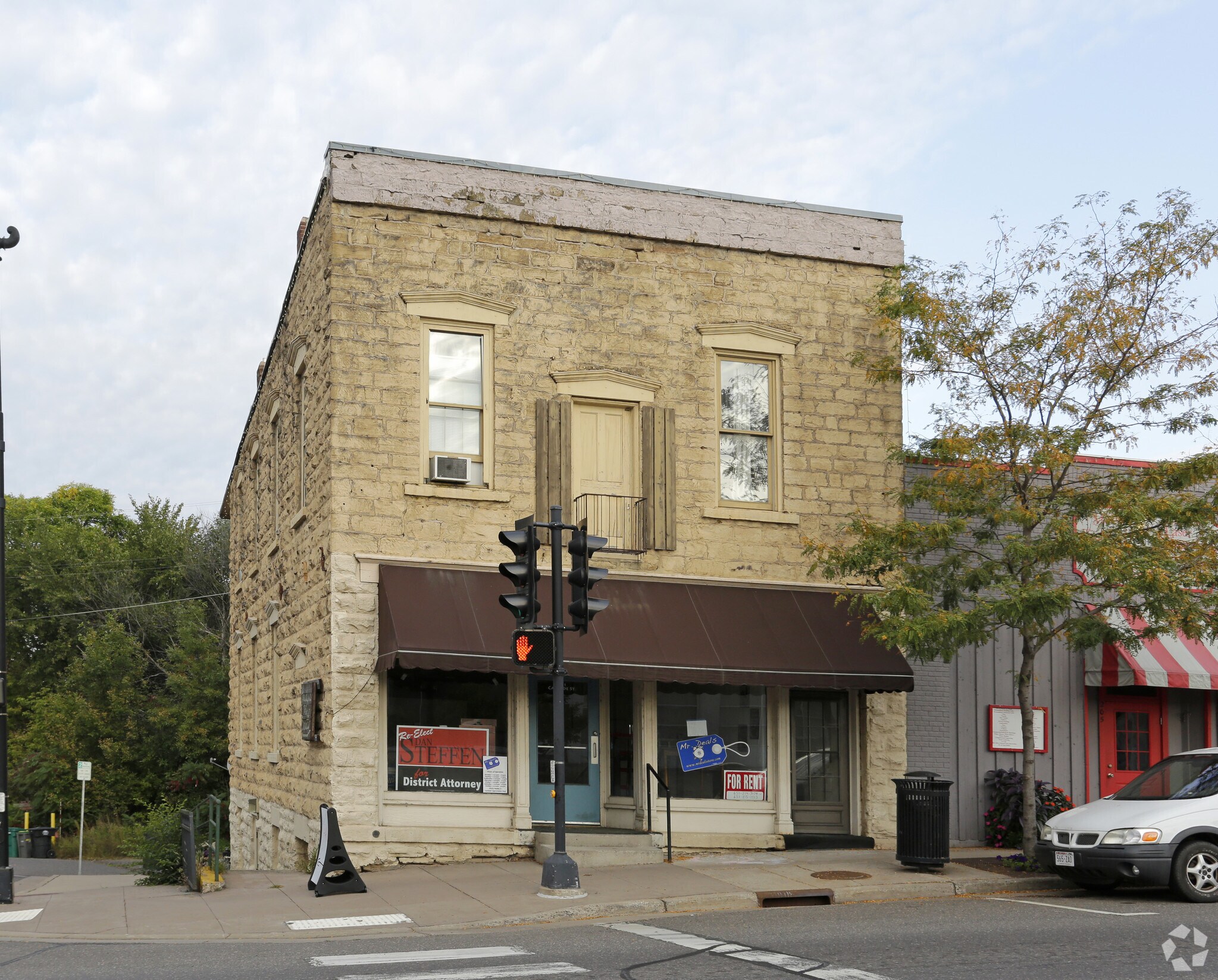 201 S Cascade St, Osceola, WI for sale Primary Photo- Image 1 of 1