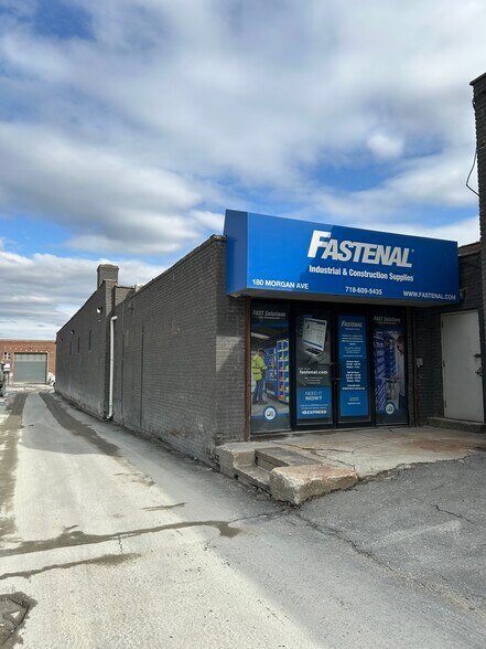 180 Morgan Ave, Brooklyn, NY for lease - Building Photo - Image 3 of 11
