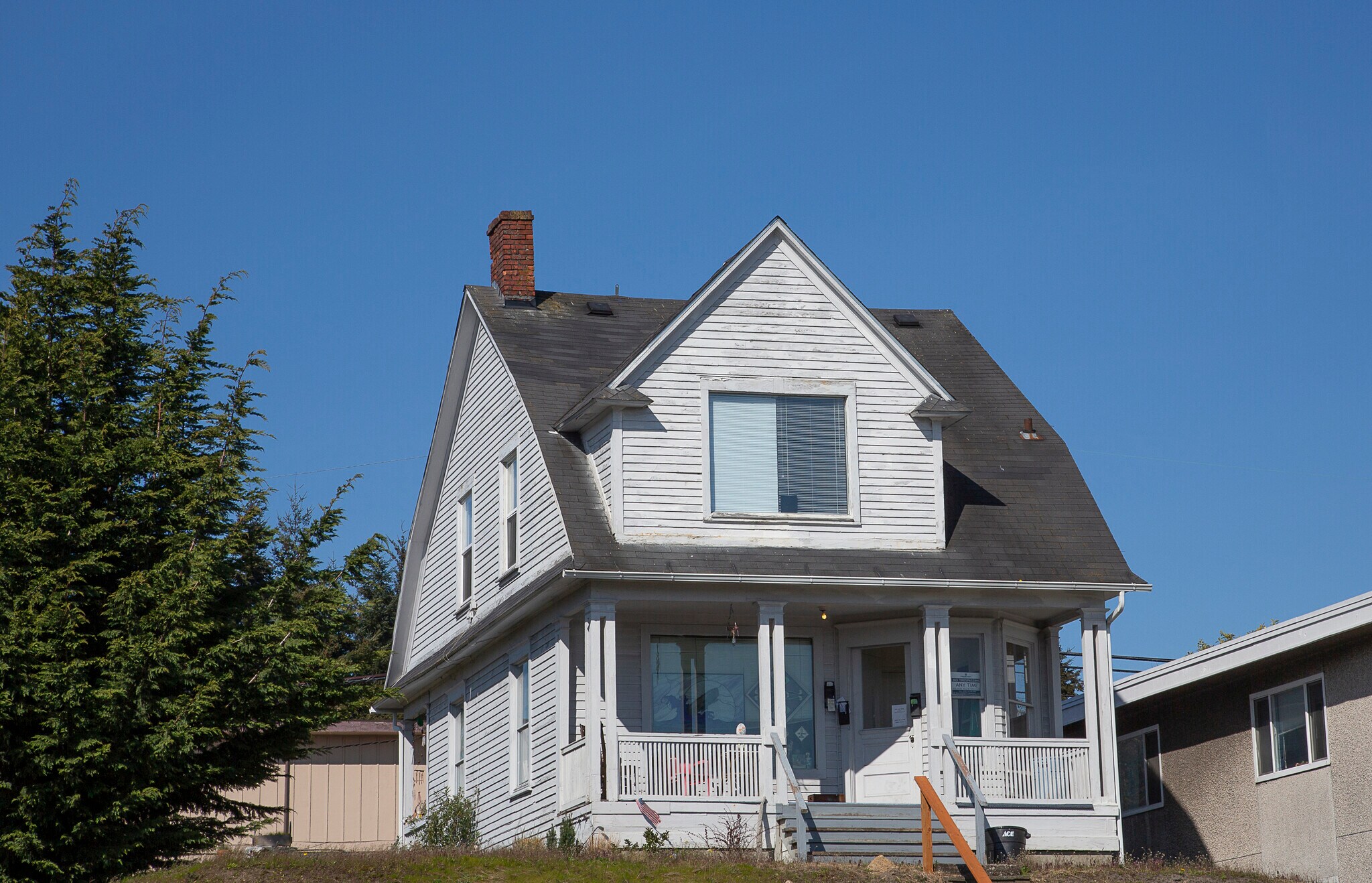 3430 Rucker Ave, Everett, WA 98201