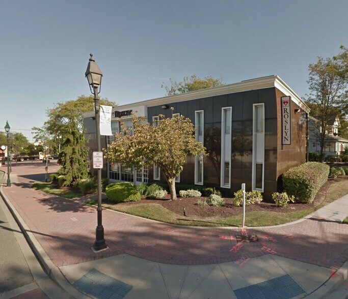 160 S Main St, Freeport, NY 11520 Flagstar Bank