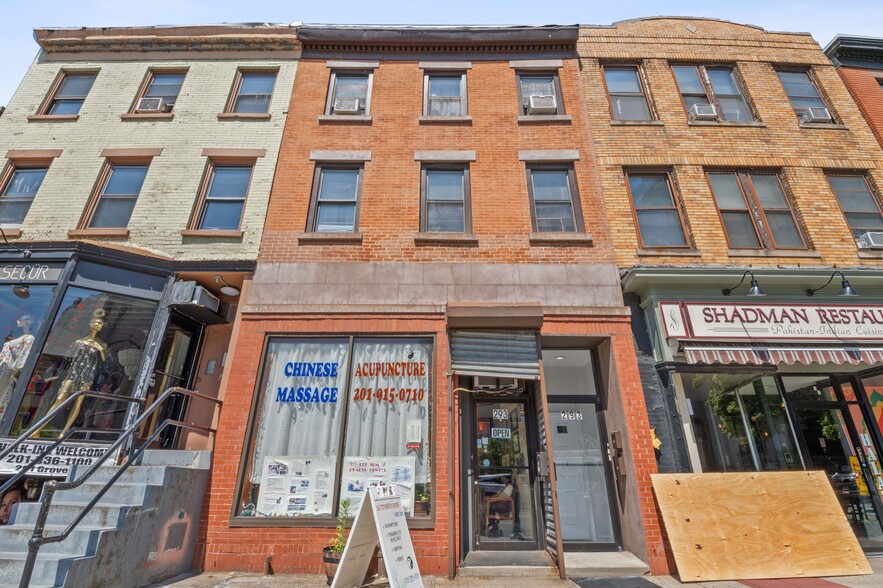 293 Grove St, Jersey City, NJ for lease - Building Photo - Image 1 of 15