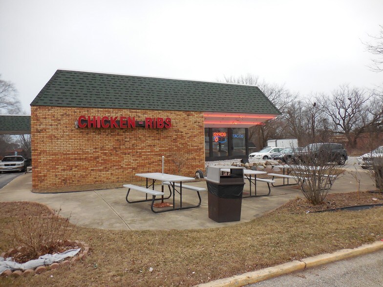 3467 Sheridan Rd, Zion, IL for sale - Building Photo - Image 1 of 1