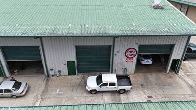 201 Kapaa Quarry Rd, Kailua, HI for lease Interior Photo- Image 1 of 2