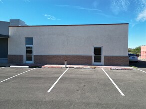 2010 S Park Ave, Tucson, AZ for lease Building Photo- Image 2 of 3