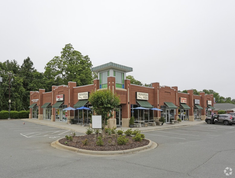 1319 Matthews Mint Hill Rd, Matthews, NC 28105