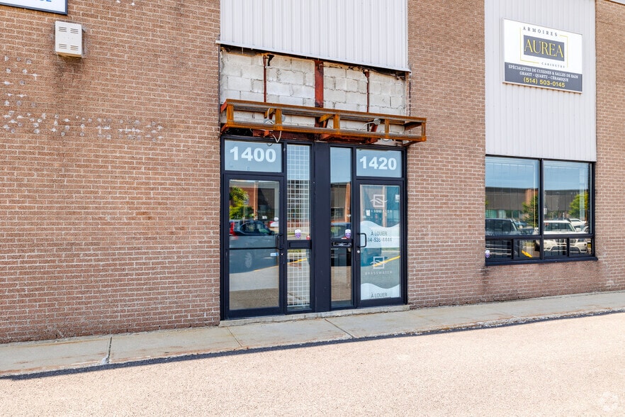 1400-1494 Rue Bégin, Montréal, QC for lease - Building Photo - Image 3 of 4