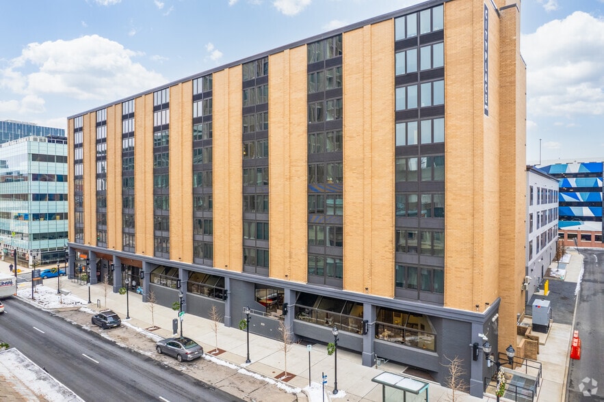 902 W Hamilton St, Allentown, PA for lease - Building Photo - Image 3 of 5