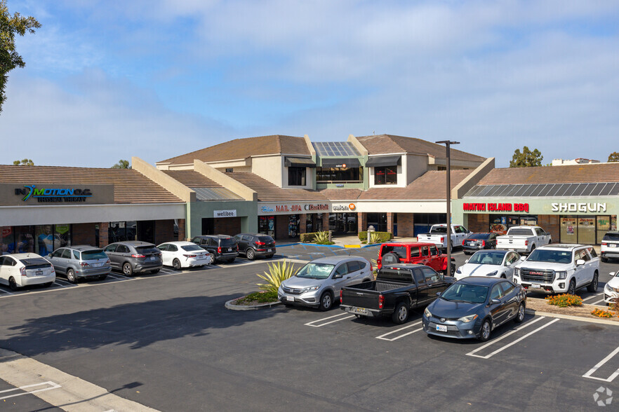 16561 Bolsa Chica St, Huntington Beach, CA for lease - Building Photo - Image 2 of 6