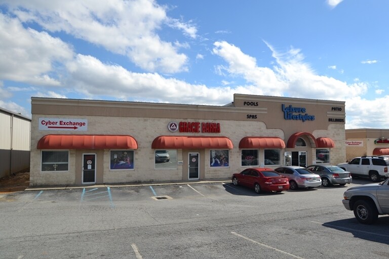 5880 Veterans Pky, Columbus, GA, 31909 Retail Space For Lease