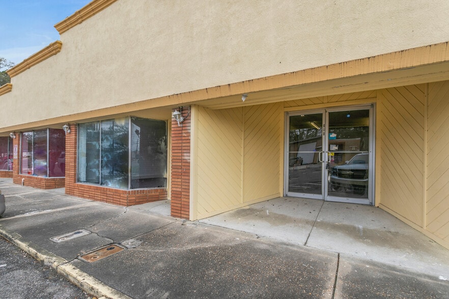 598-608 Edgewood Ave S, Jacksonville, FL for lease - Building Photo - Image 3 of 12