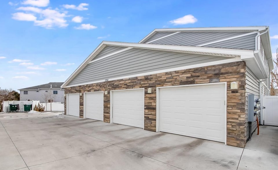 1793 Spring Ct, Cheyenne, WY for sale - Building Photo - Image 2 of 20