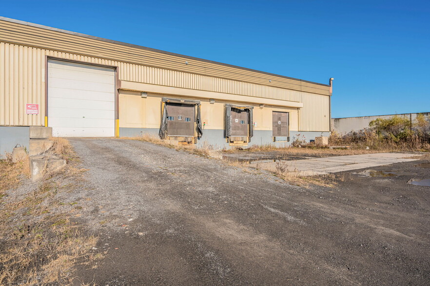 75-75 Rue De L'acier, Coteau-du-lac, QC for lease - Building Photo - Image 3 of 3