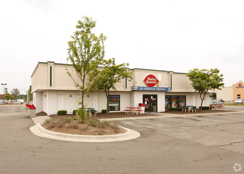 10490 E Highland Rd, Hartland, MI for sale - Primary Photo - Image 1 of 1