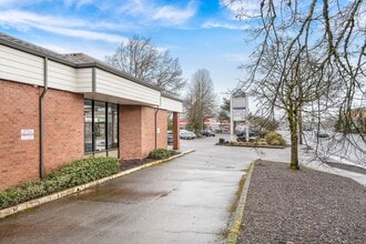 919-935 NW Circle Blvd, Corvallis, OR for lease Building Photo- Image 2 of 14