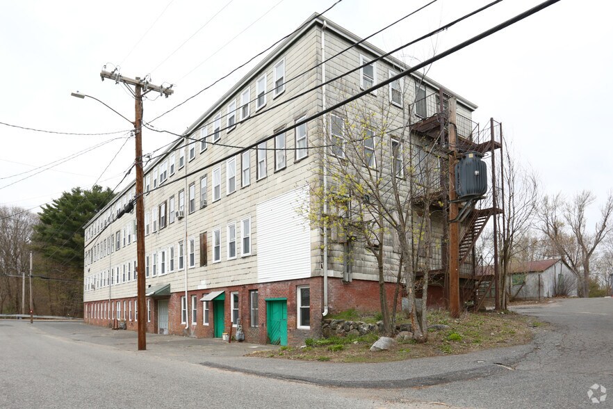 25 Washington Ave, Natick, MA 01760