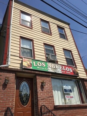 38 N Highland Ave, Ossining, NY for sale - Primary Photo - Image 1 of 1