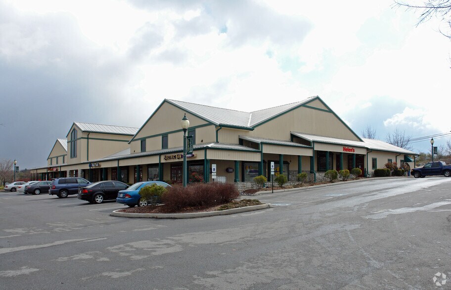 1060 W Main St, Abingdon, VA for sale - Building Photo - Image 1 of 1