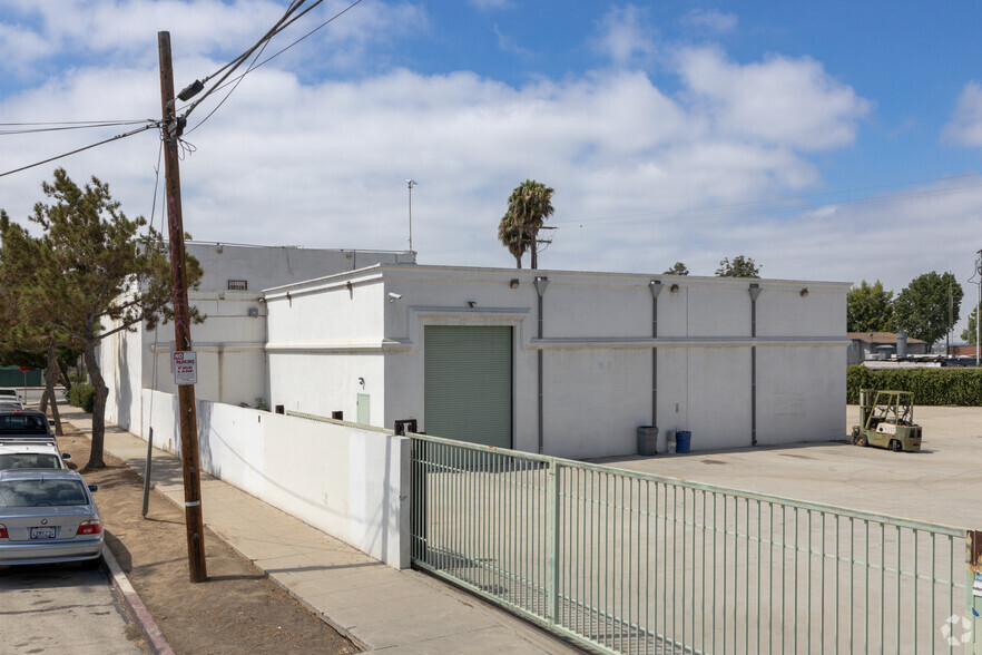 12025 Hadley St, Whittier, CA for lease - Building Photo - Image 3 of 20