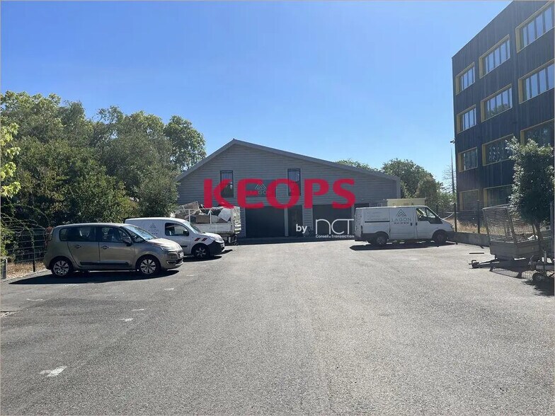 Flex in Toulouse for sale - Building Photo - Image 3 of 14
