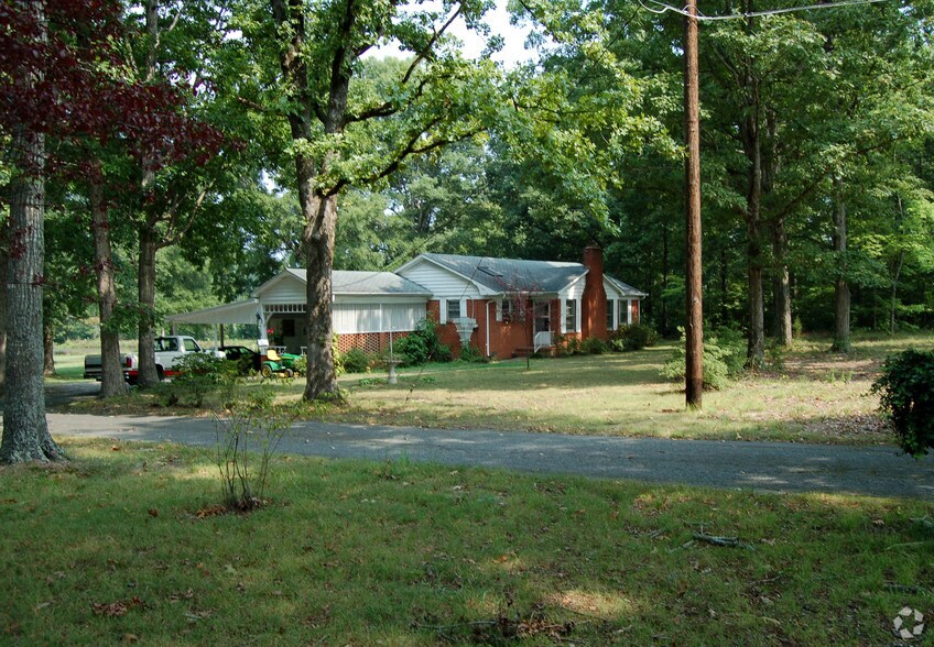 125 Fairview Rd, Indian Trail, NC 28079
