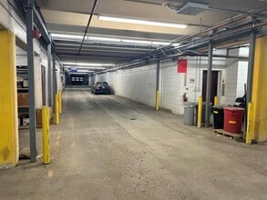 14900 Technology Dr, Eden Prairie, MN for lease Building Photo- Image 2 of 8