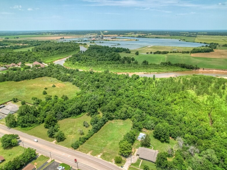 20469 NE 23rd St, Harrah, OK for sale - Building Photo - Image 3 of 12