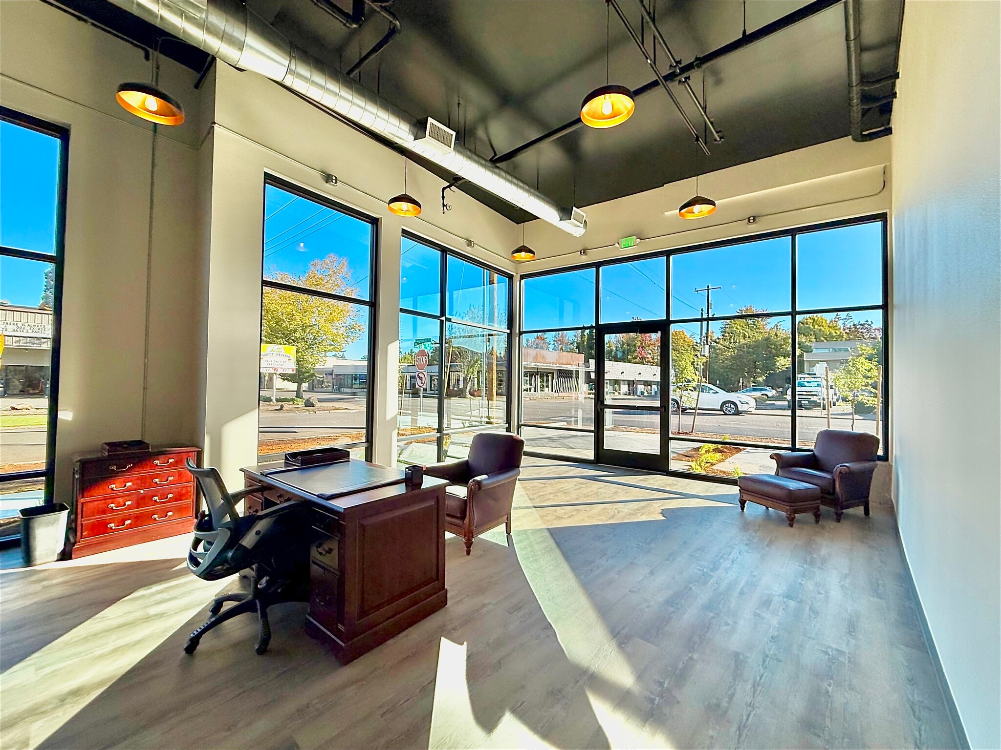 120 Bush St S, Salem, OR for lease Interior Photo- Image 1 of 5