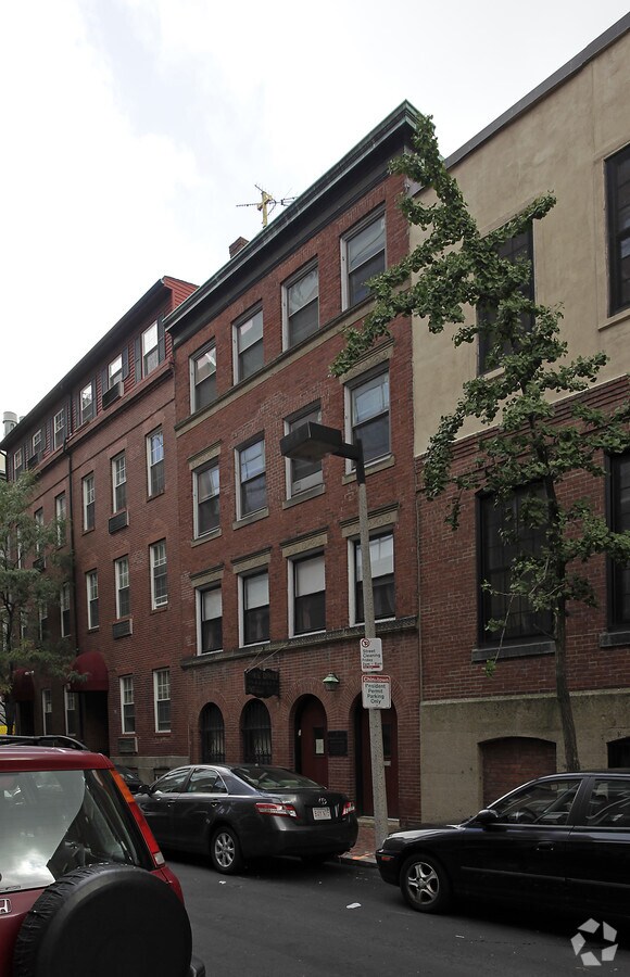 78 Tyler St, Boston, MA 02111