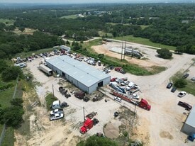 207 Samuel Dr, Weatherford TX - Warehouse