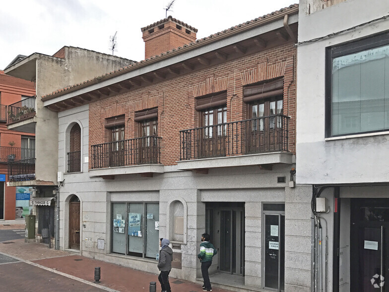 Plaza Del Pueblo, 13, Colmenar Viejo, Madrid for sale - Primary Photo - Image 1 of 2