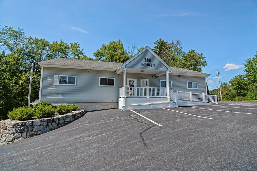 288 West St, Milford, MA 01757