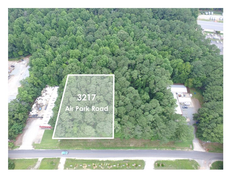 3217 Air Park Rd, Fuquay Varina, NC for sale - Aerial - Image 1 of 4