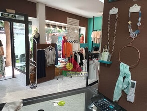 Retail in Madrid, Madrid for lease Interior Photo- Image 2 of 13