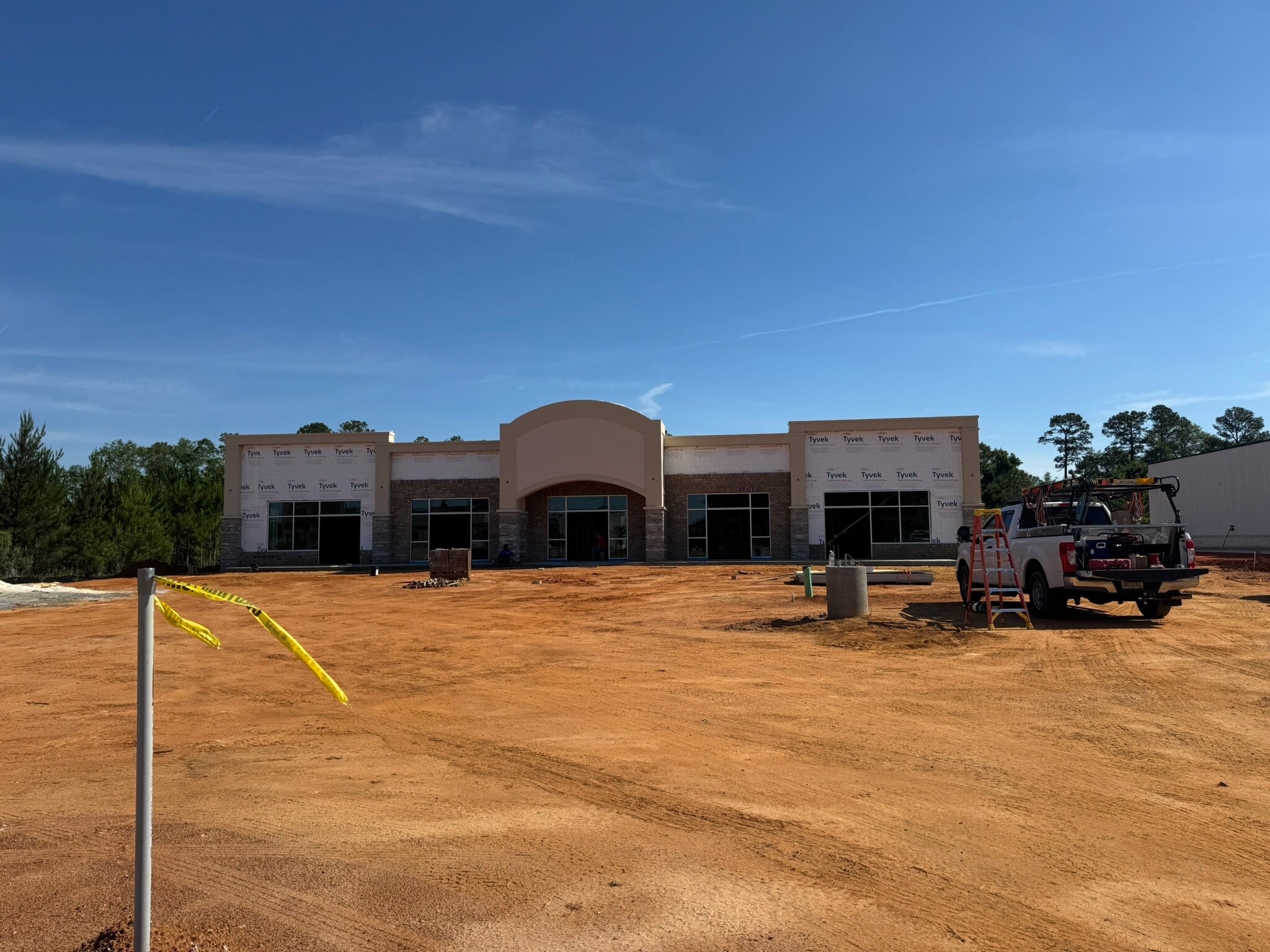 108 Apple Avenue Ave, Dothan, AL for lease Building Photo- Image 1 of 3