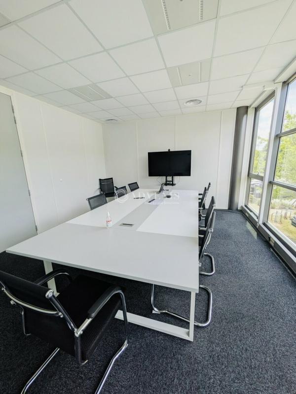 Office in Metz for lease Interior Photo- Image 1 of 13