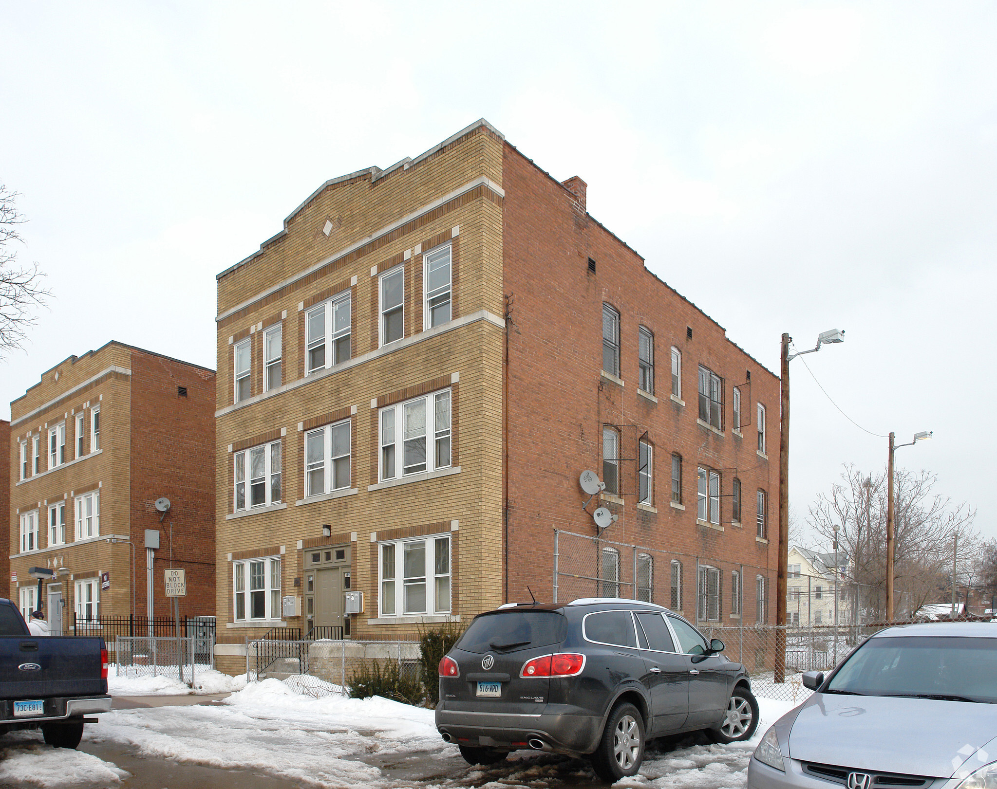 116-118 Bedford St, Hartford, CT for sale Primary Photo- Image 1 of 1