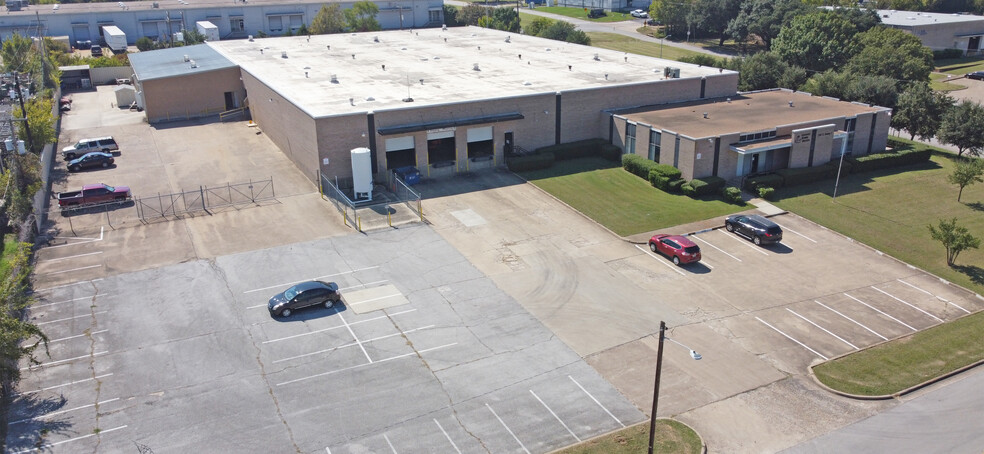 1202 Avenue J, Grand Prairie, TX for sale - Building Photo - Image 1 of 1