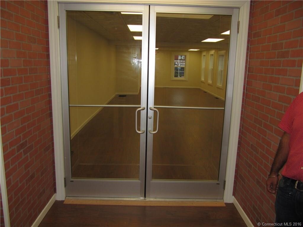 1620 Sisson Ave, Hartford, CT 06106