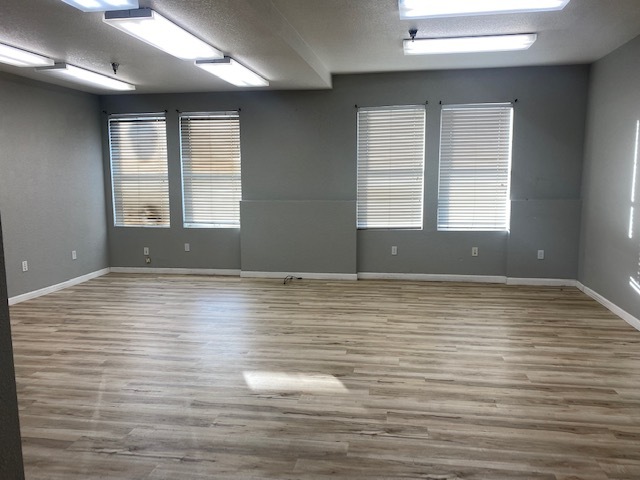 902 N Central Ave, Tracy, CA for lease - Interior Photo - Image 2 of 5